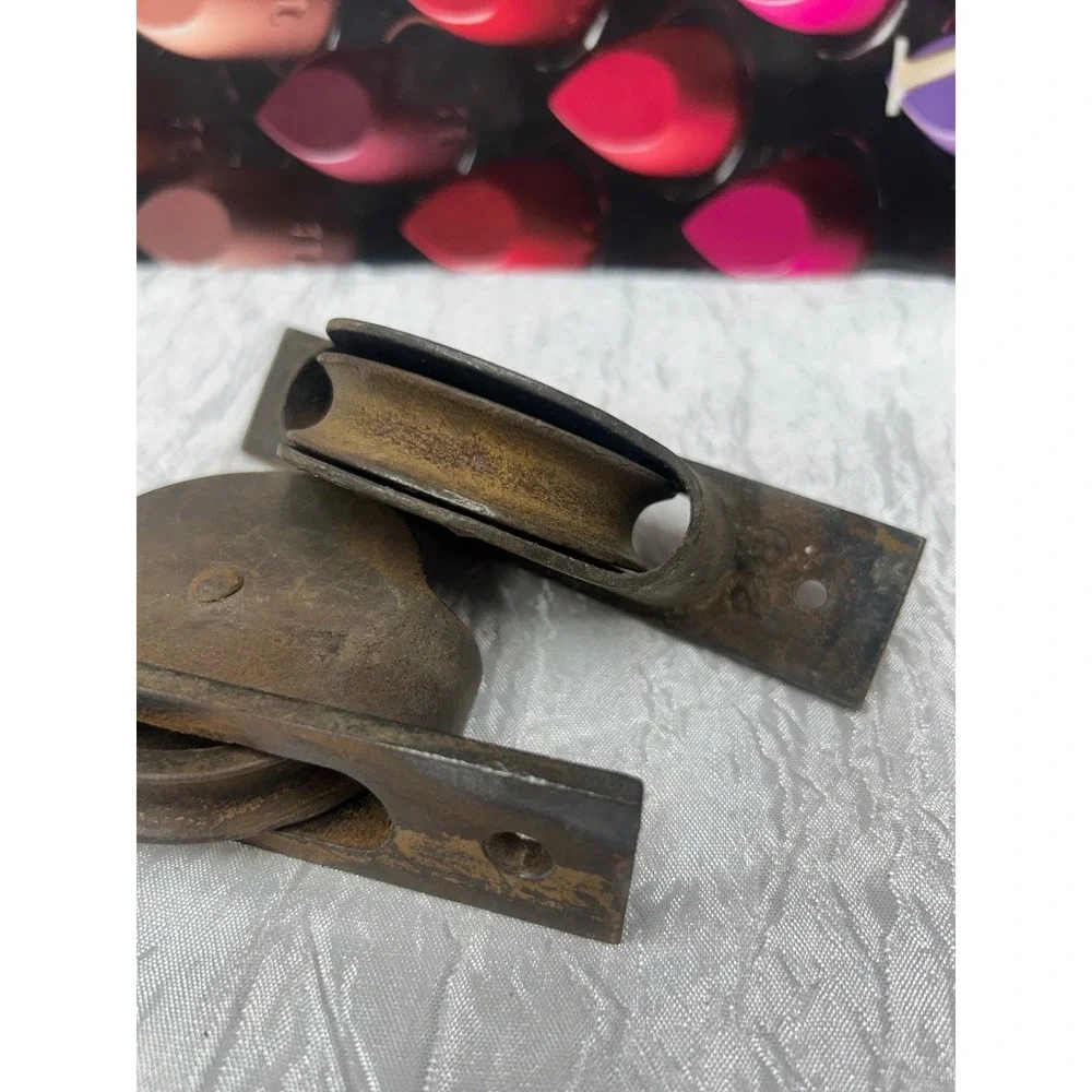 Vintage‎ victorian era early 1900s  window weights pulleys, set of 2